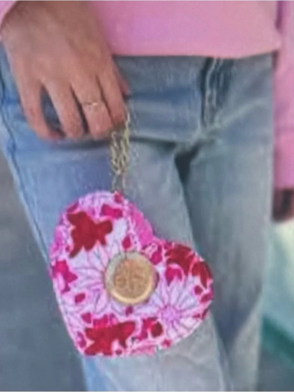 Lilly Pulitzer , NWTsHeart-Shaped Floral Jewelry Case - Pink Red w gold chain